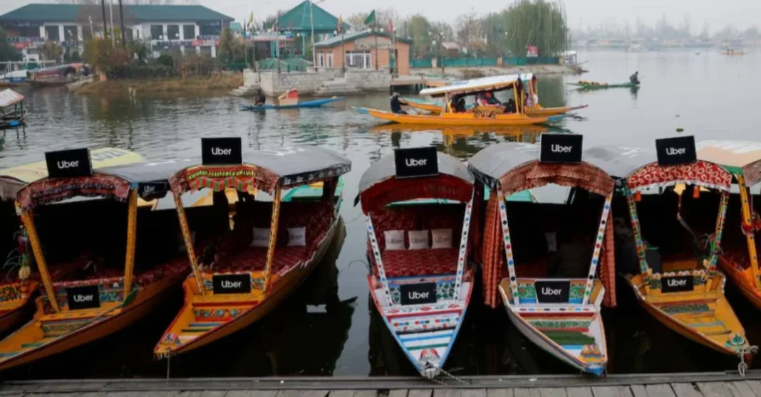 from-roads-to-waters-uber-reimagines-travel-with-dal-lake-boat-service